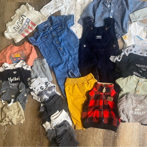 Bundle Lot of Baby Boy Clothes Sweatshirts, Overalls, Pajamas, and Outfits! - Picture 3 of 3